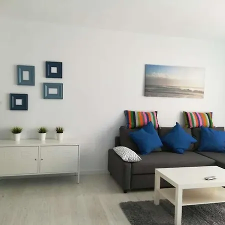 Sleeps 4 Pool Wifi T691559 * Costa Teguise