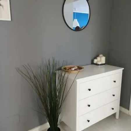 Sleeps 4 Pool Wifi T691559 Apartment