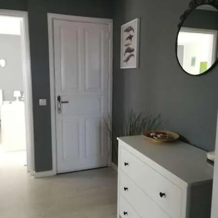 Sleeps 4 Pool Wifi T691559 *