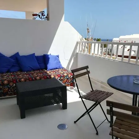 Sleeps 4 Pool Wifi T691559