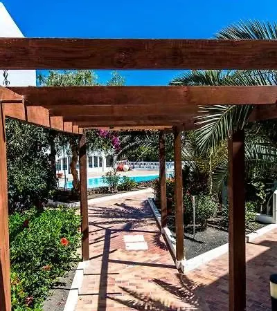 Sleeps 4 Pool Wifi T691559
